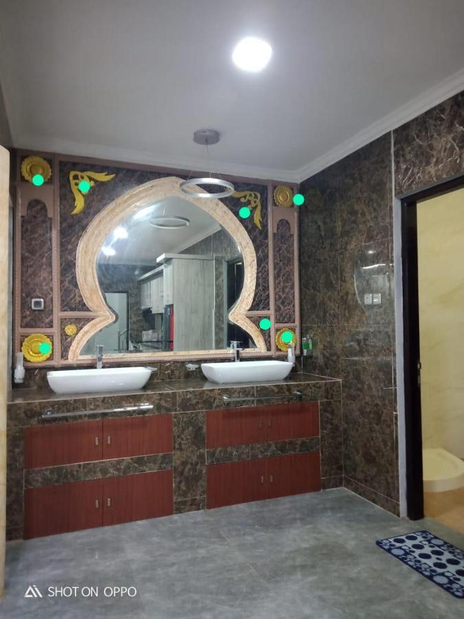 Villa Zamrud Avane Sampal Ngoại thất bức ảnh